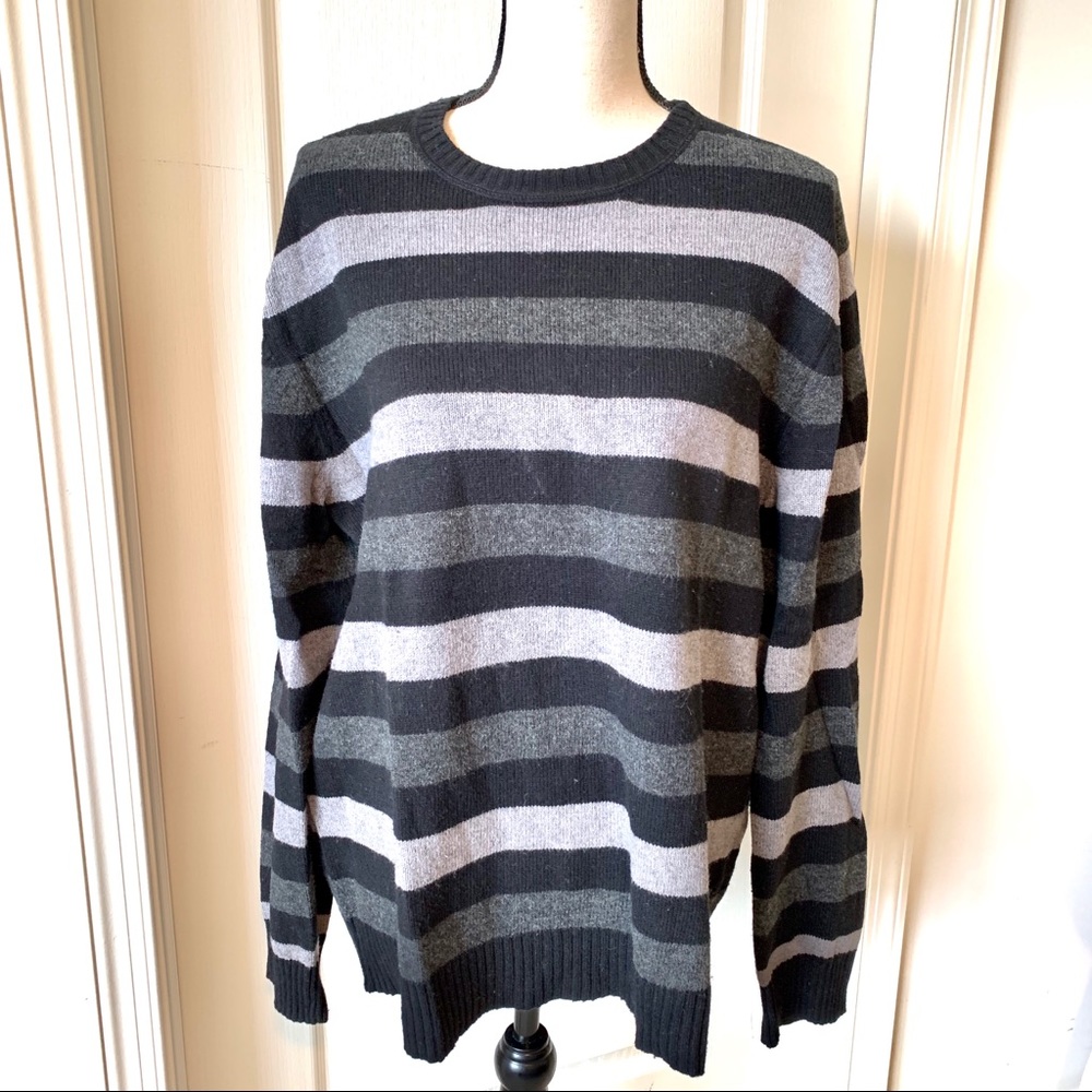 Men’s GAP Wool Blend Striped Sweater—SZ. Large